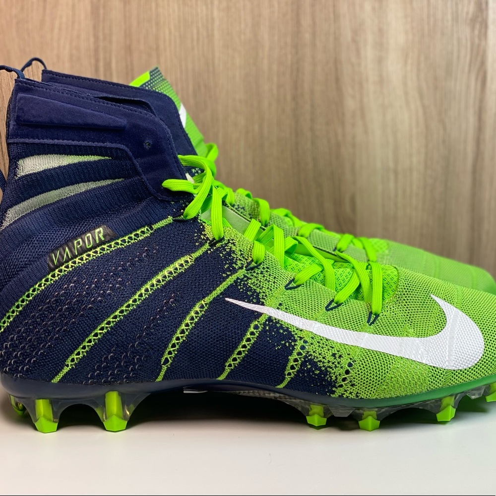 Nike Vapor Untouchable 3 Elite Flyknit Football Cleats AO3006-400 Men’s Size 14